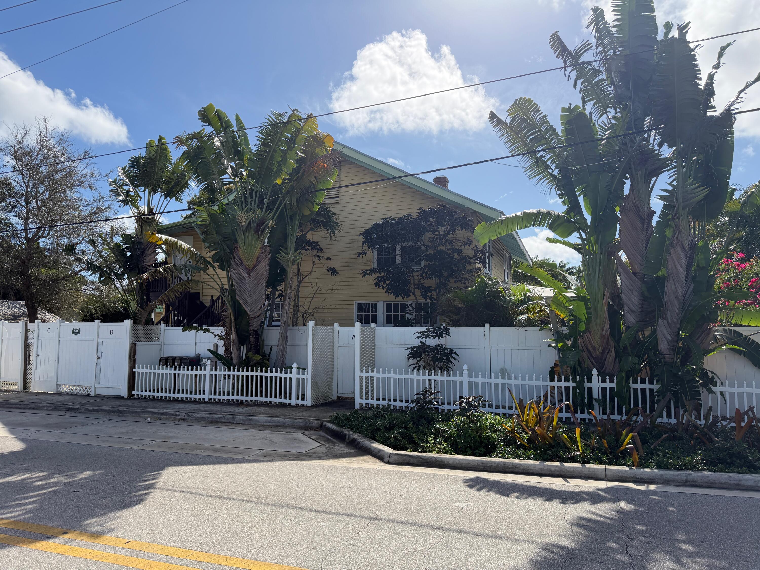 En Renta 201 S Swinton Avenue c, Delray Beach, FL 33444, Delray Beach, FL 33444