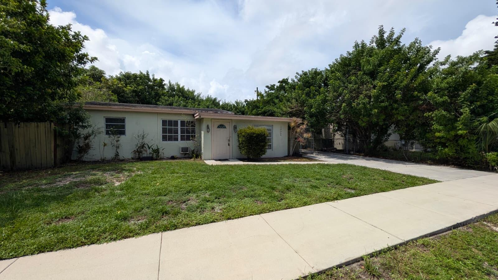 Foto de propiedad en 1448 NE 27TH Court, Pompano Beach, FL 33064 Pompano Beach con MLS# 
