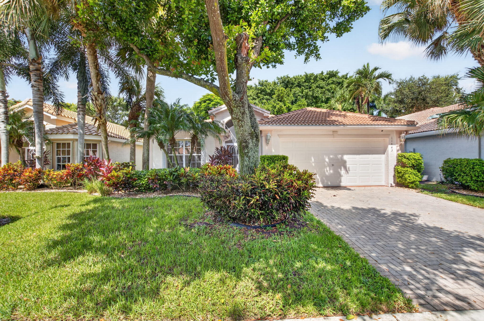Foto de propiedad en 11443 MAUNA KEA Lane, Boynton Beach, FL 33437 Boynton Beach con MLS# 