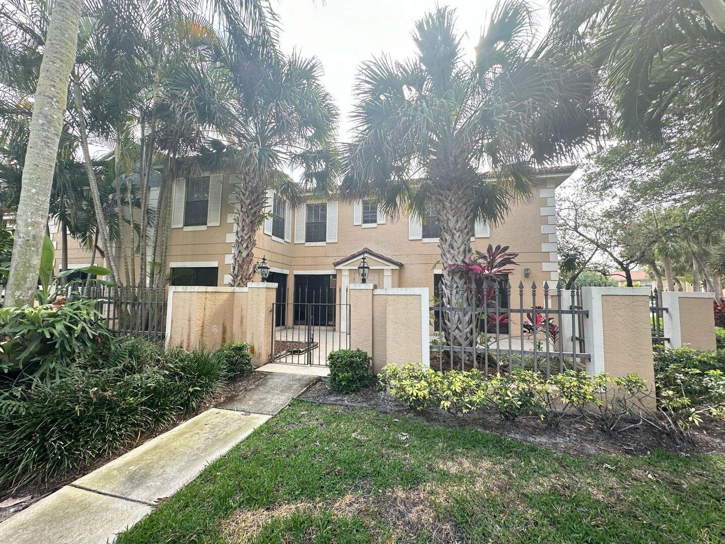 Alquilada 356 PRESTWICK Circle 1, Palm Beach Gardens, FL 33418, Palm Beach Gardens, FL 33418