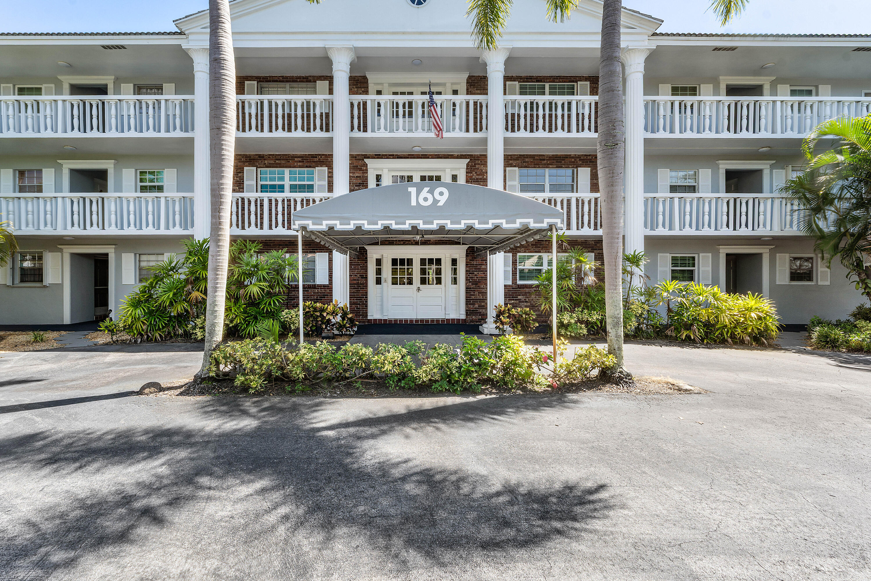 En Venta 169 Atlantis Boulevard 302, Atlantis, FL 33462, Atlantis, FL 33462