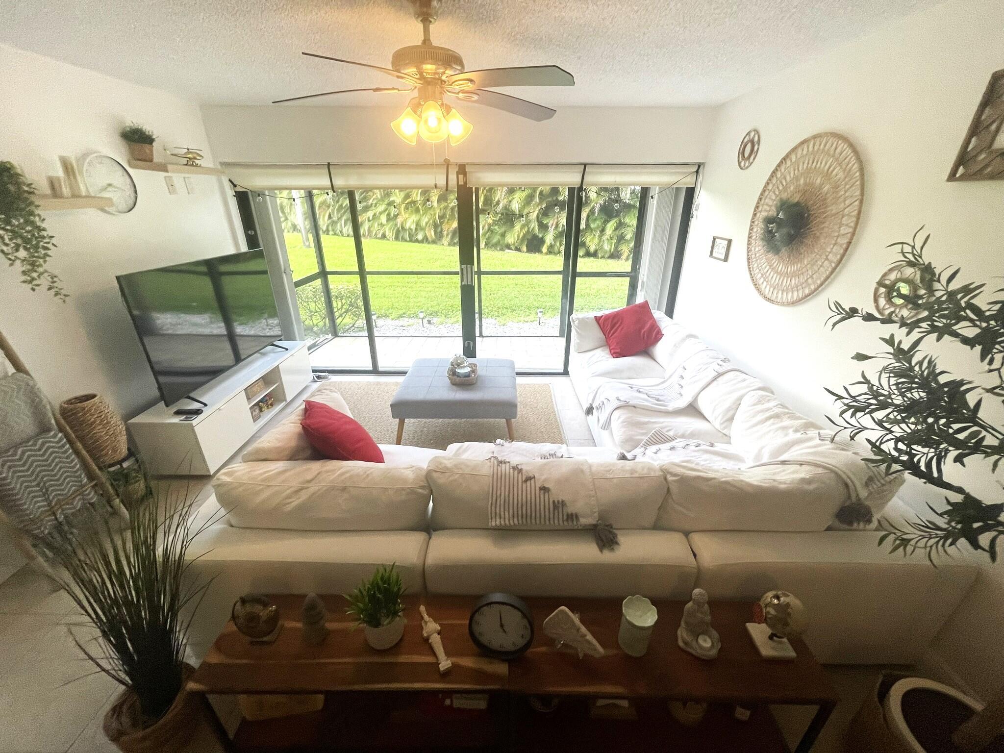 En Venta 2500 Presidential Way 106, West Palm Beach, FL 33401, West Palm Beach, FL 33401
