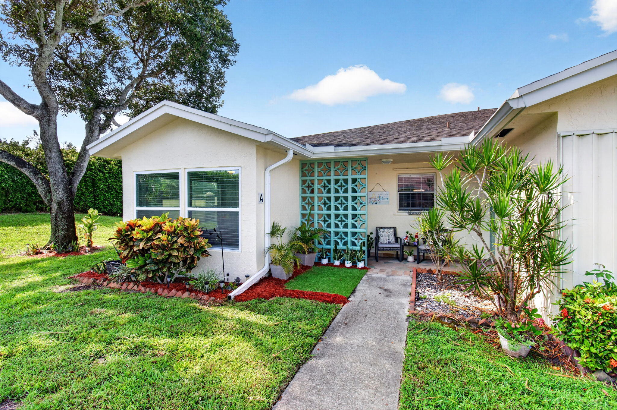Foto de propiedad en 5025 Lakefront Boulevard A, Delray Beach, FL 33484 Delray Beach con MLS# 