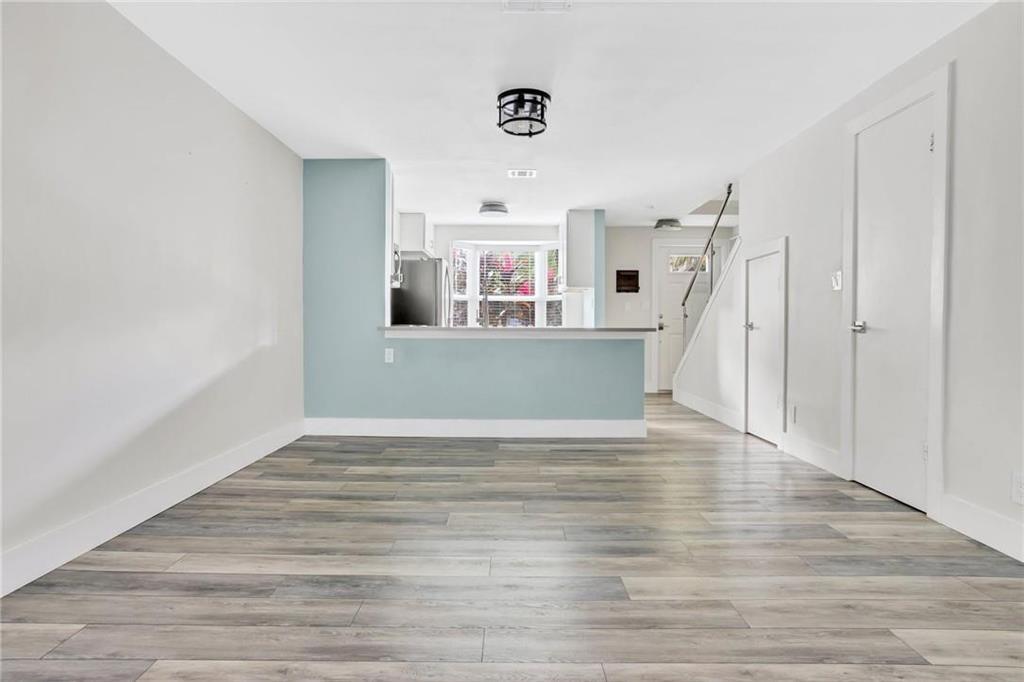 Foto de propiedad en 1861 NE 15TH Avenue, Fort Lauderdale, FL 33305 Fort Lauderdale con MLS# 