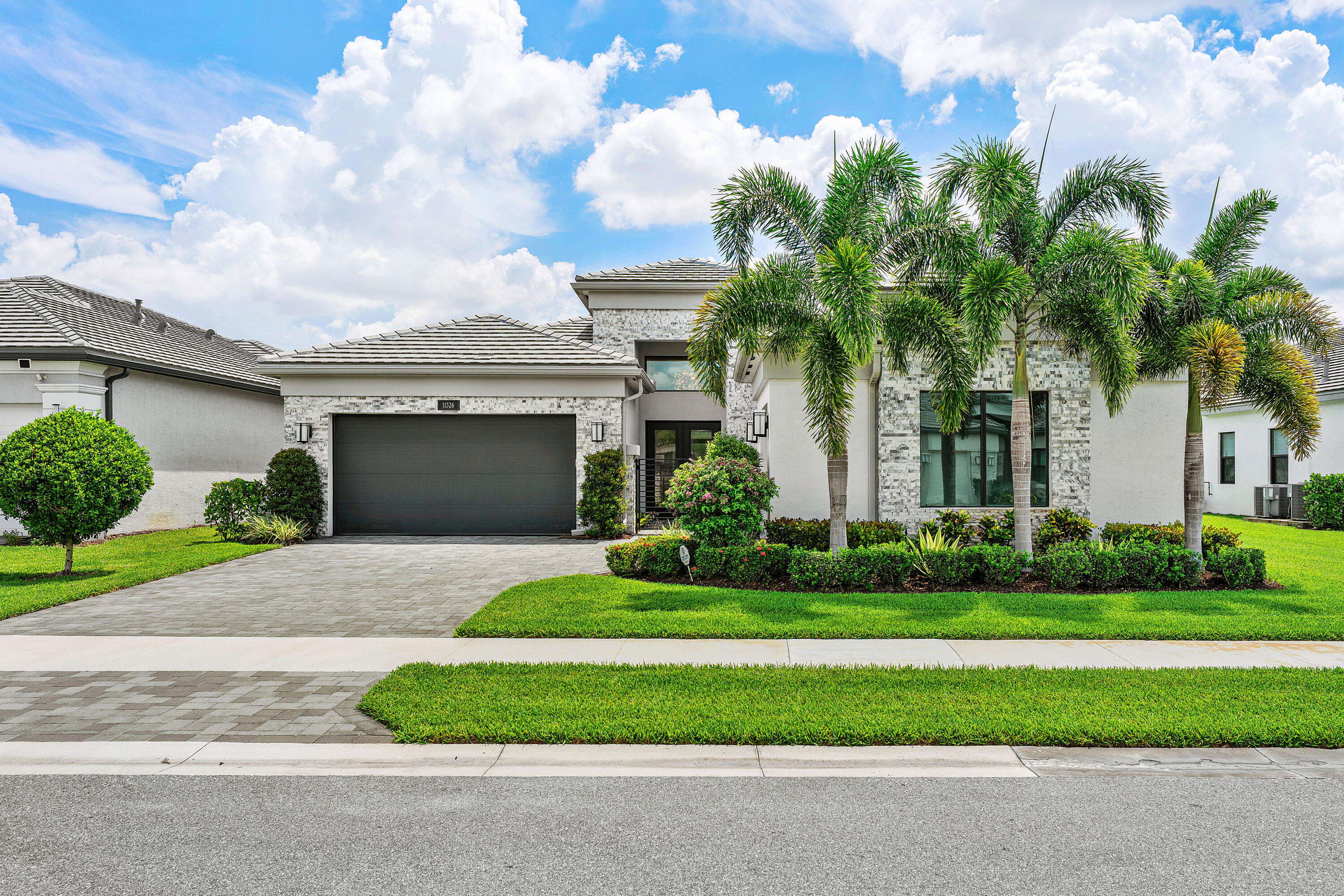 Foto de propiedad en 11326 Apricot Valley Drive, Boynton Beach, FL 33473 Boynton Beach con MLS# 