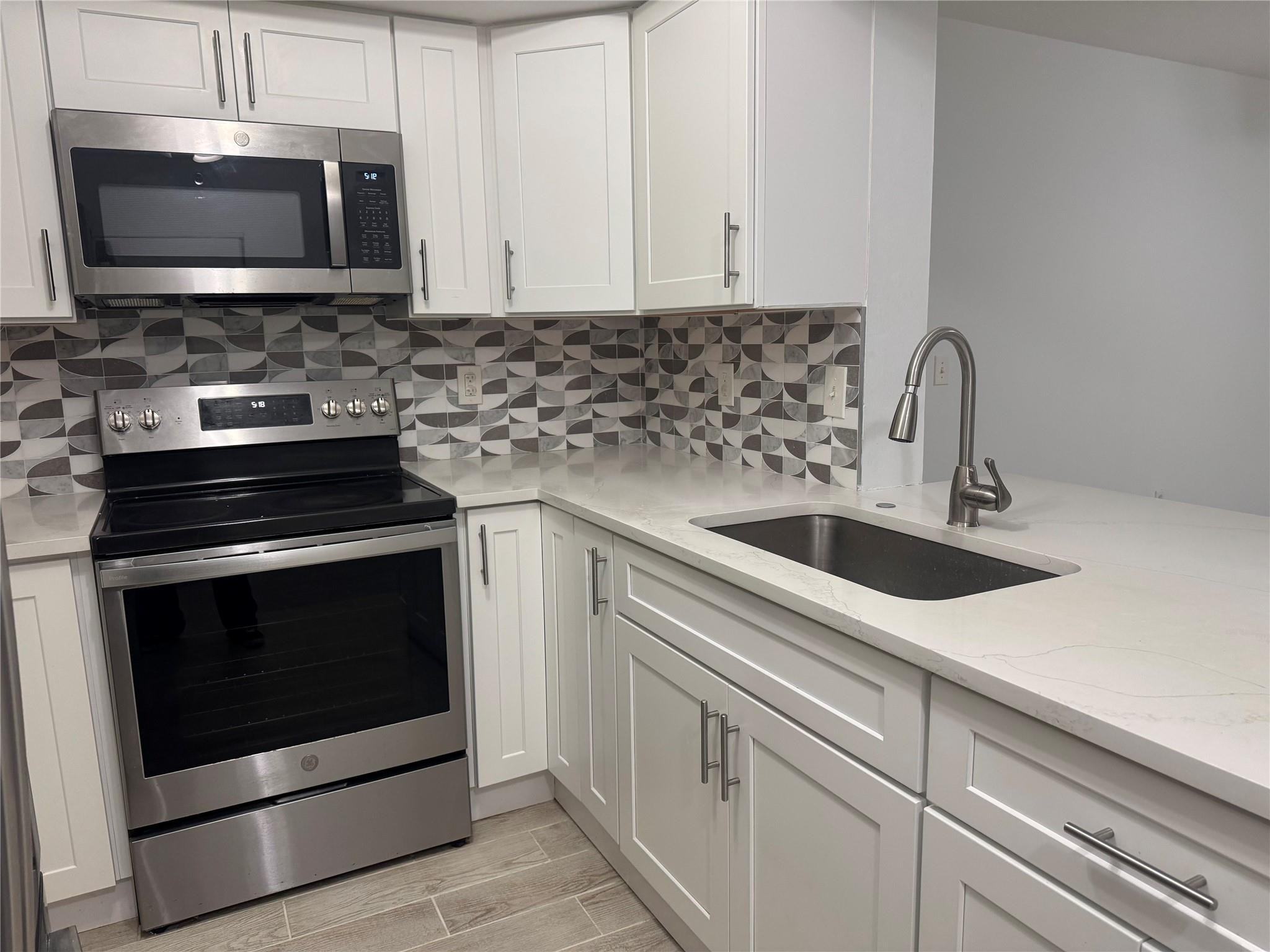 Foto de propiedad en 5620 NW 61ST Street 1201, Coconut Creek, FL 33073 Coconut Creek con MLS# 