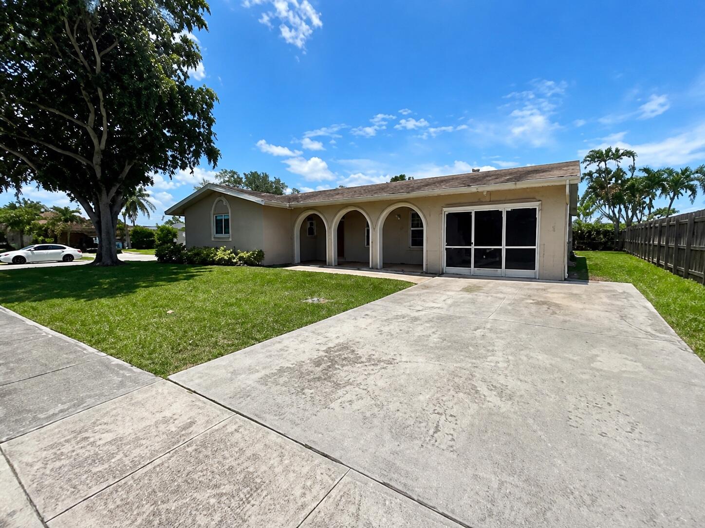 En Renta 7975 NW 8TH Street, Margate, FL 33063, Margate, FL 33063