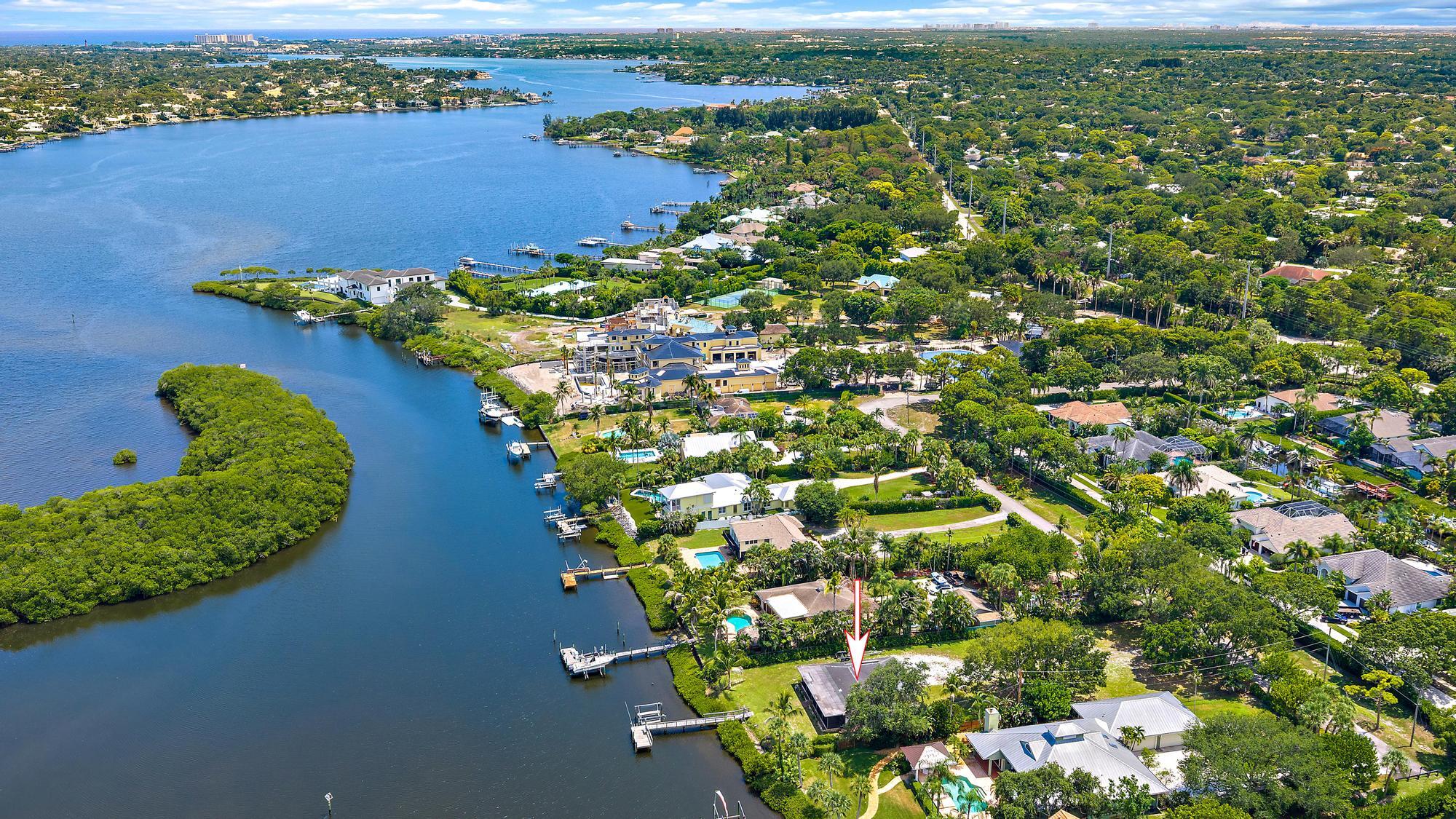 Foto de propiedad en 19911 N 198TH Way N, Jupiter, FL 33458 Jupiter con MLS# 