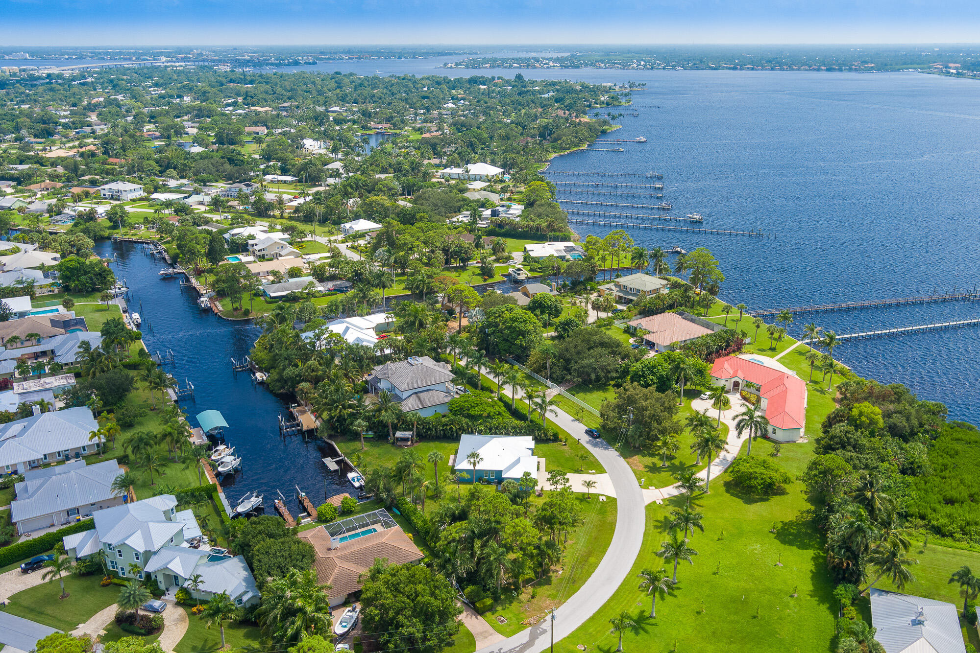 En Venta 2070 NW PINE TREE Way, Stuart, FL 34994, Stuart, FL 34994