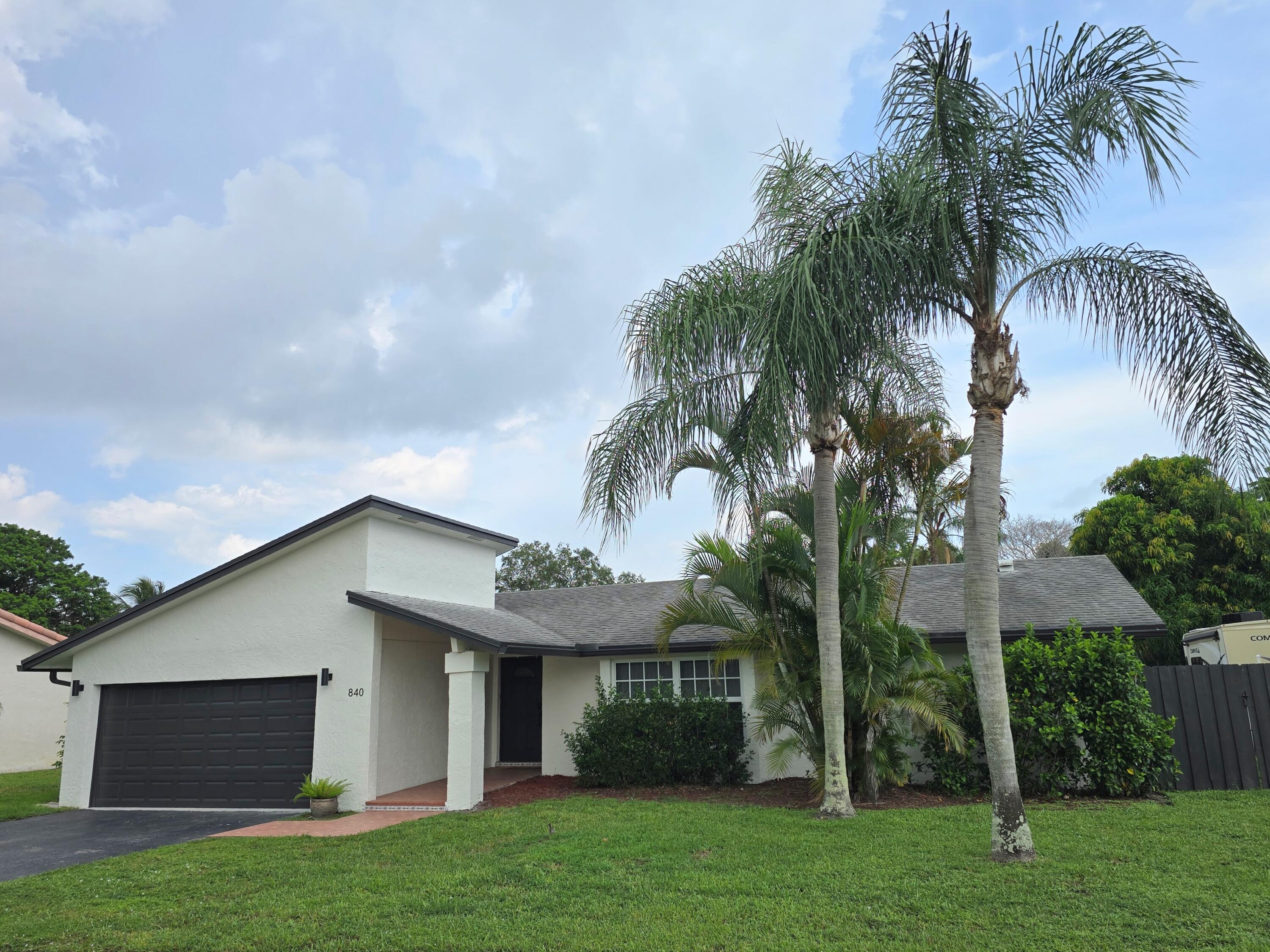 Foto de propiedad en 840 NW 48TH Avenue, Coconut Creek, FL 33063 Coconut Creek con MLS# 