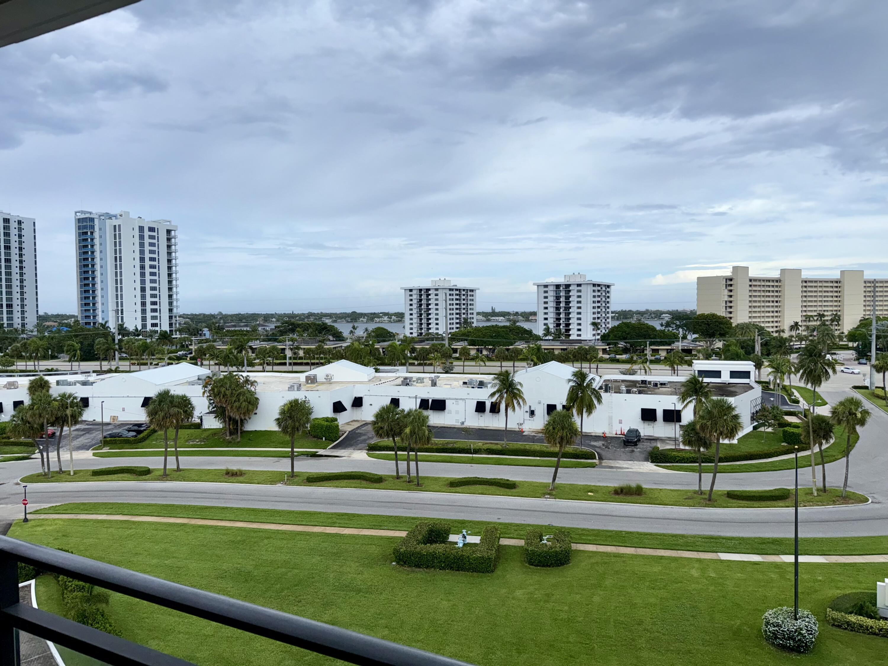 En Renta 336 Golfview Road 718, North Palm Beach, FL 33408, North Palm Beach, FL 33408