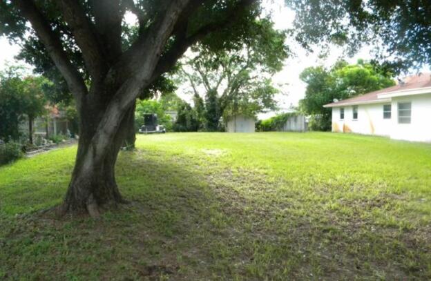 Foto de propiedad en 212 NE 14TH Avenue, Pompano Beach, FL 33060 Pompano Beach con MLS# 