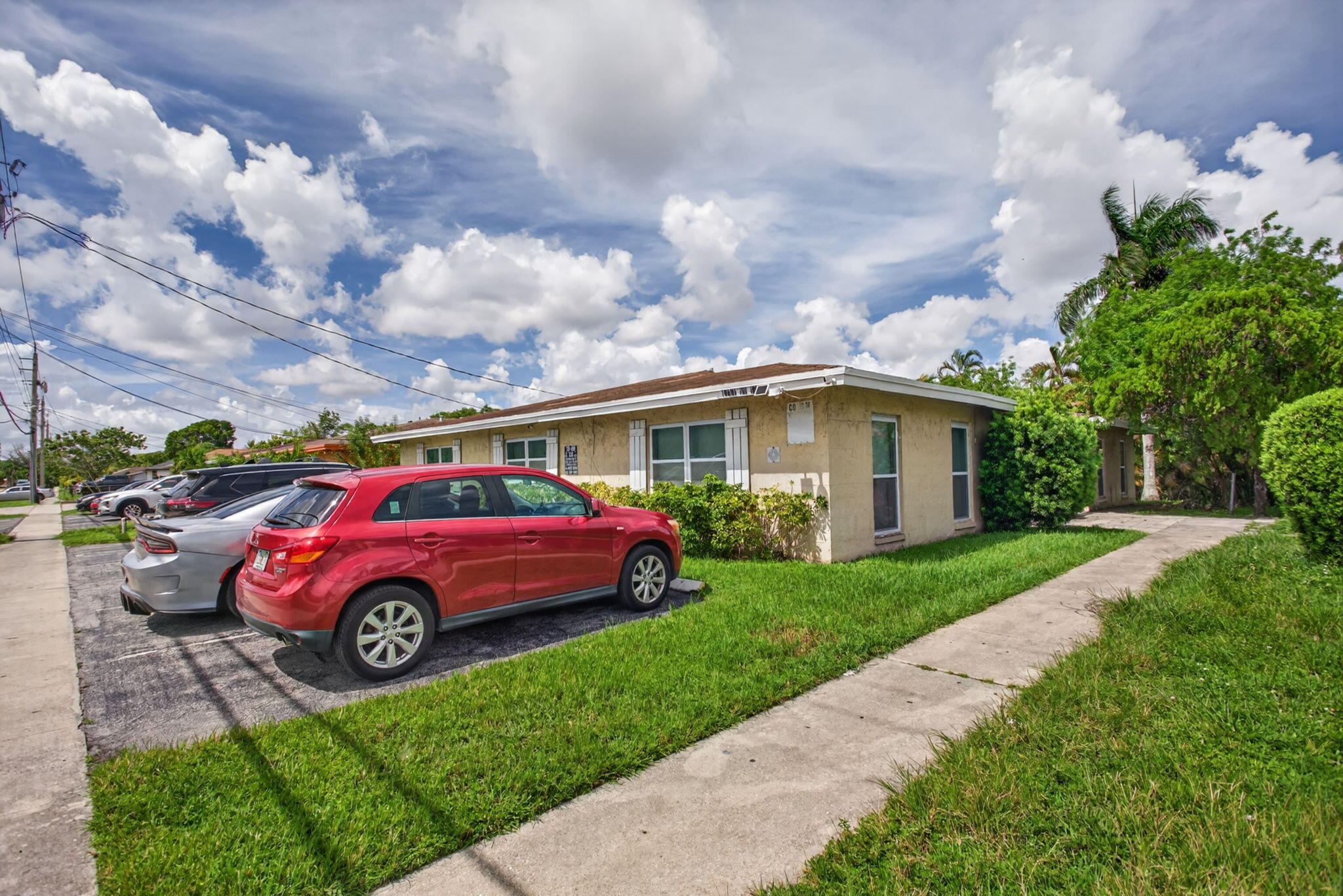 Foto de propiedad en 1769 NW 55th Avenue 1769, Lauderhill, FL 33313 Lauderhill con MLS# 