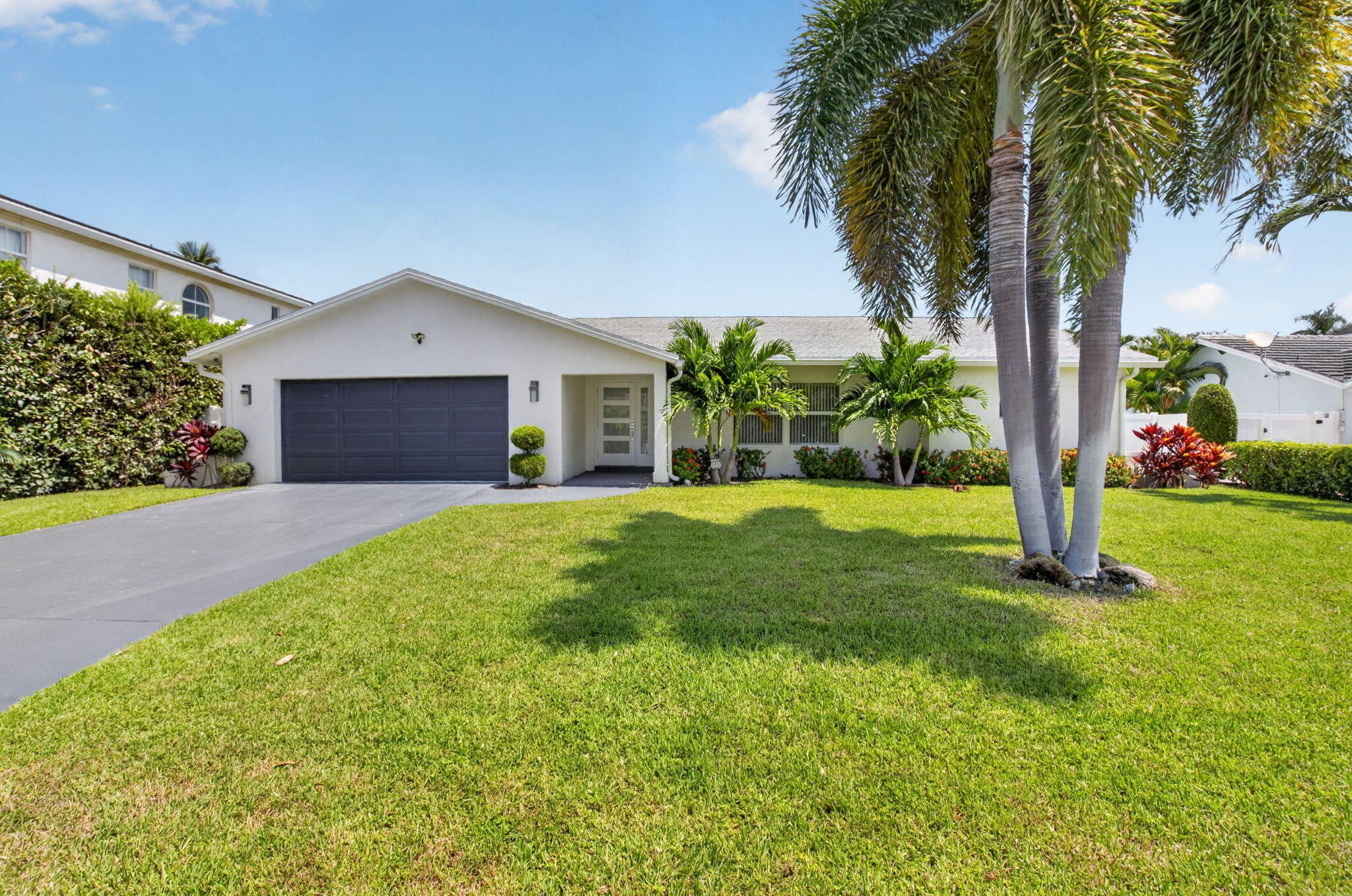 Foto de propiedad en 787 Havana Drive, Boca Raton, FL 33487 Boca Raton con MLS# 