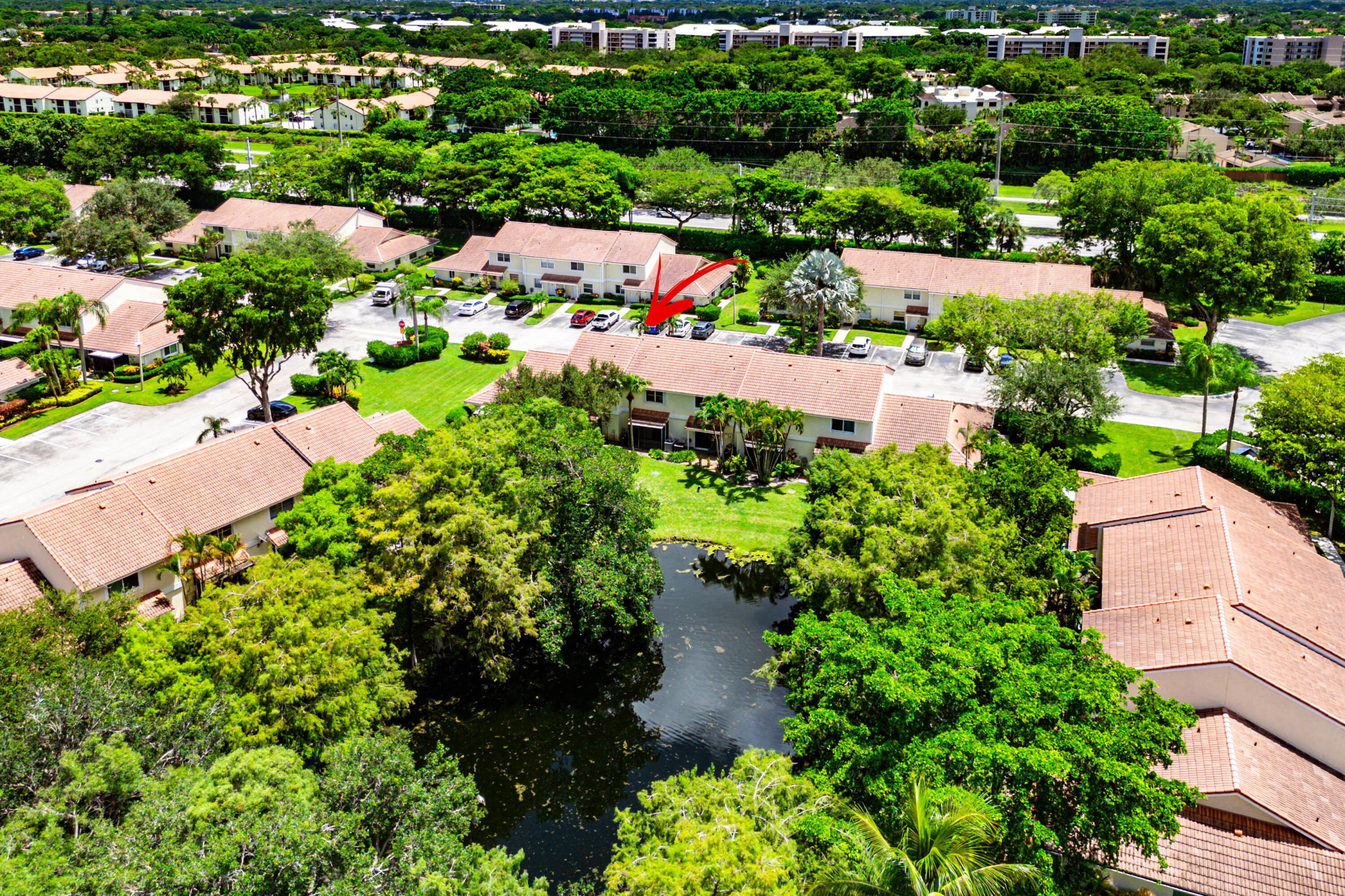 Foto de propiedad en 6351 Walk Circle, Boca Raton, FL 33433 Boca Raton con MLS# 