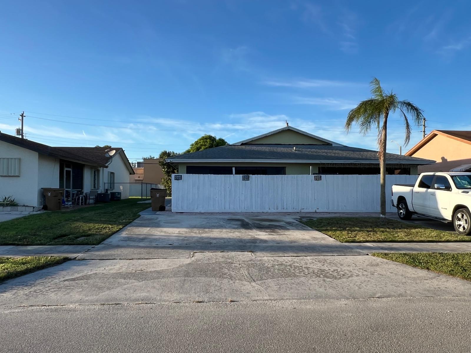Foto de propiedad en 3223 SW 1st Street, Deerfield Beach, FL 33442 Deerfield Beach con MLS# 