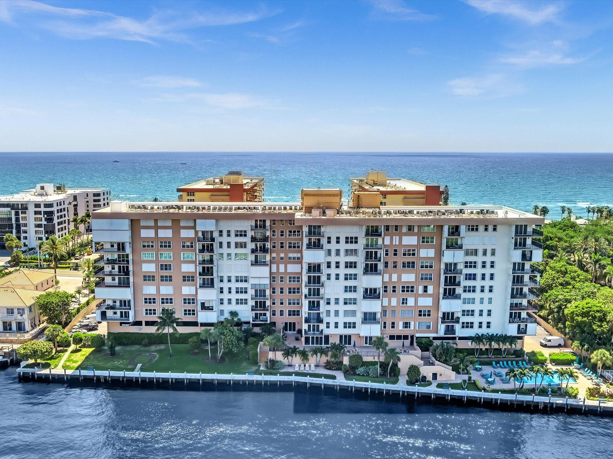 Foto de propiedad en 1150 HILLSBORO MILE 509, Hillsboro Beach, FL 33062 Hillsboro Beach con MLS# 