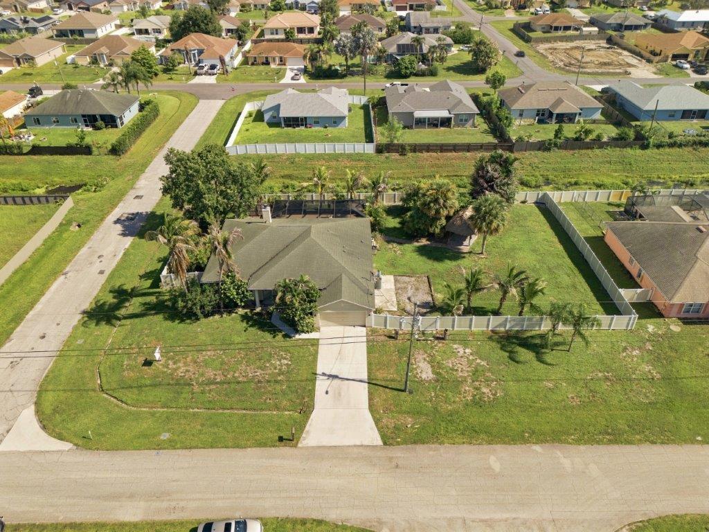 En Venta 499 SW MILLARD Drive, Port St. Lucie, FL 34953, Port St. Lucie, FL 34953