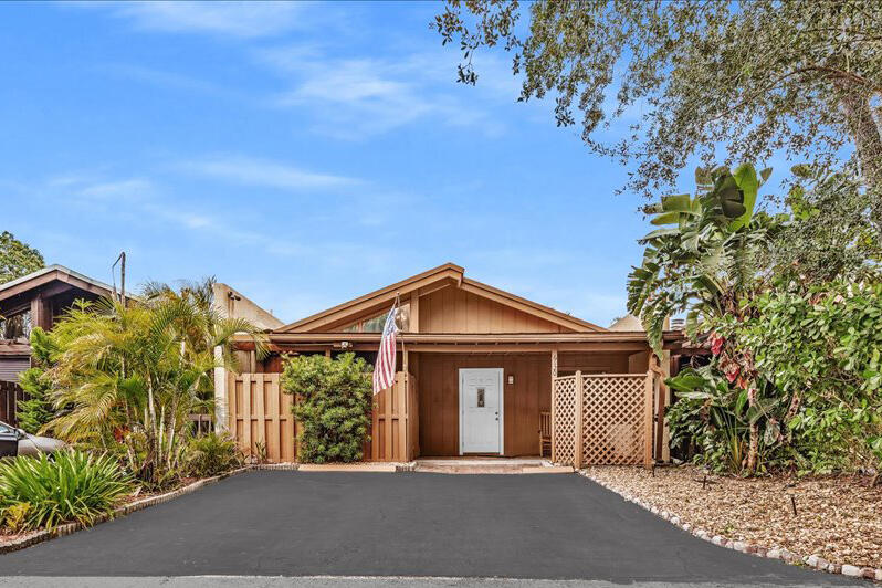 En Venta 6120 NW 33rd Way, Fort Lauderdale, FL 33309, Fort Lauderdale, FL 33309
