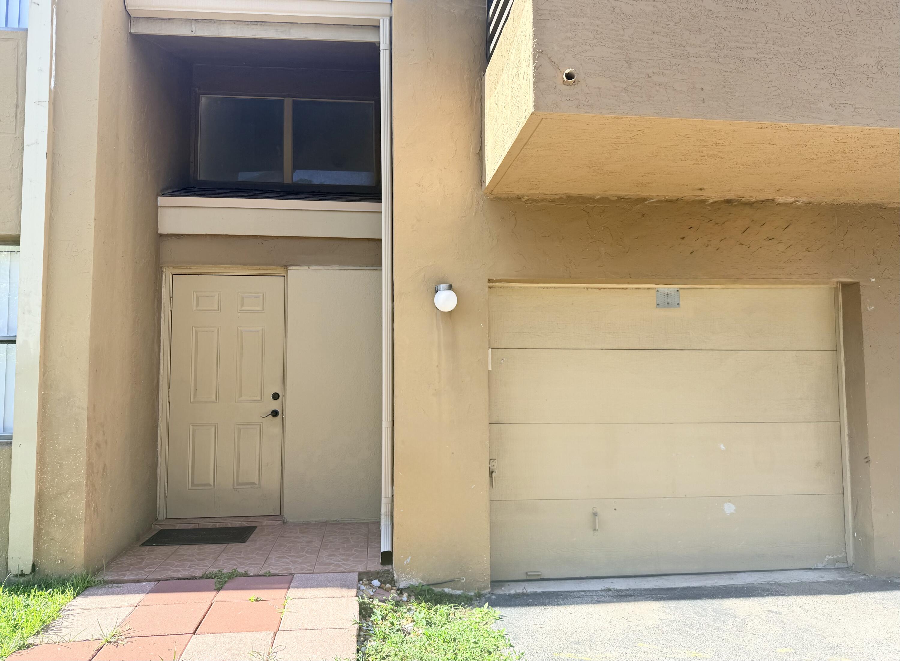 Foto de propiedad en 3031 E Missionwood Lane C-51, Miramar, FL 33025 Miramar con MLS# 