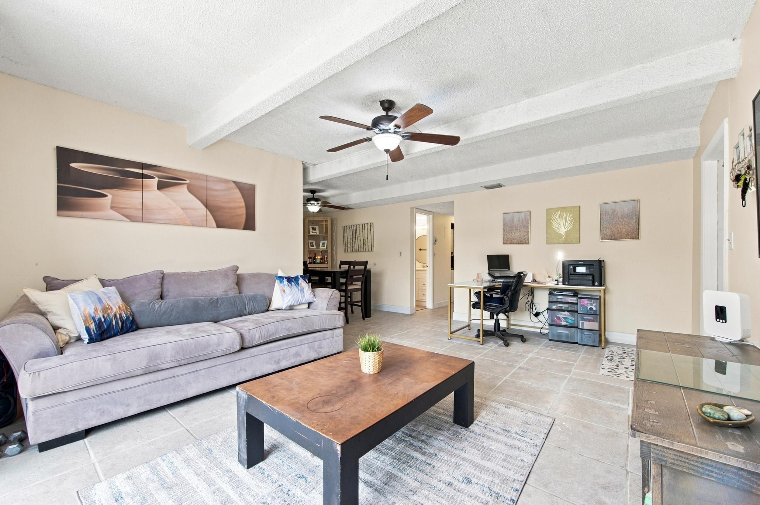Foto de propiedad en 1265 S Flagler Avenue 220, Pompano Beach, FL 33060 Pompano Beach con MLS# 
