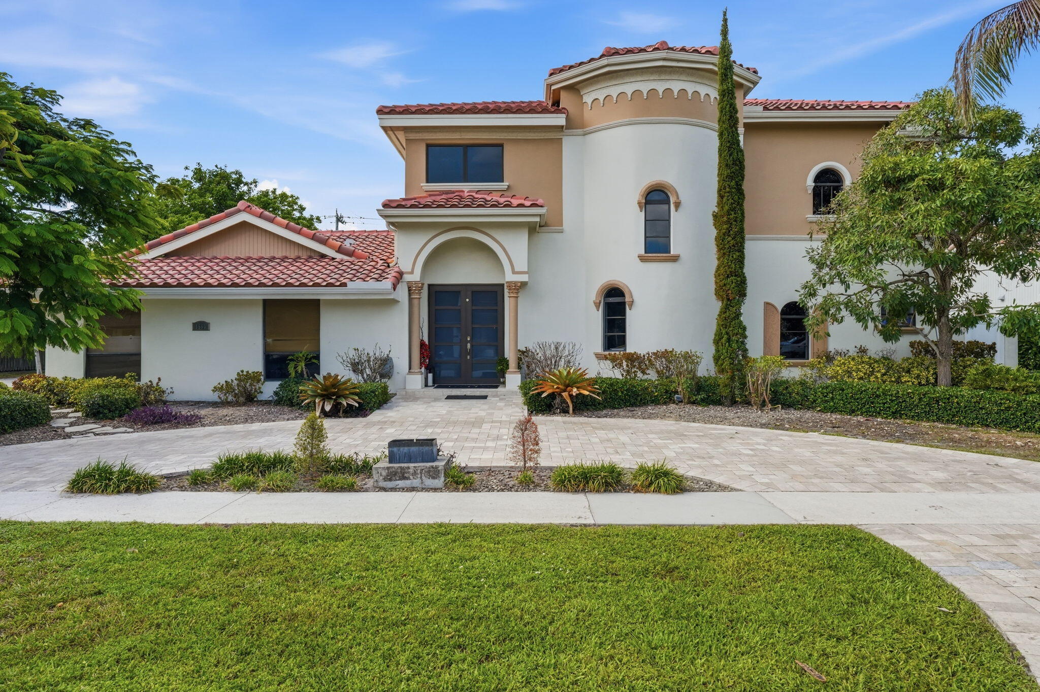 Foto de propiedad en 1500 SW 15TH Street, Boca Raton, FL 33486 Boca Raton con MLS# 