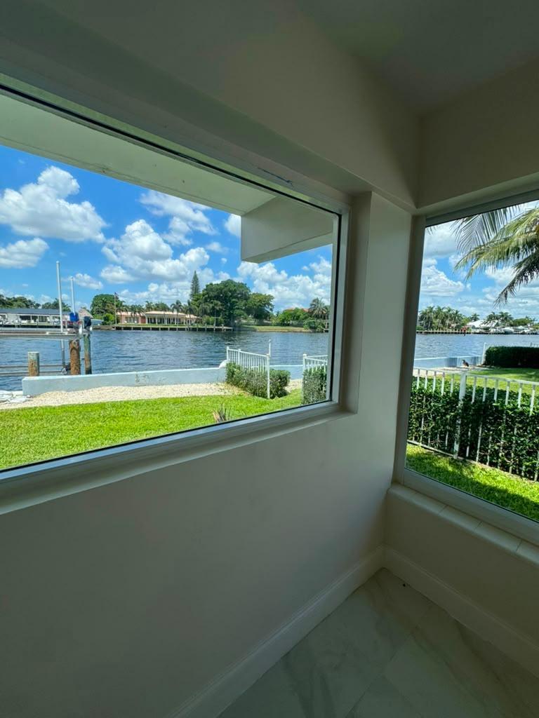 Foto de propiedad en 999 S RIVERSIDE Drive 104, Pompano Beach, FL 33062 Pompano Beach con MLS# 