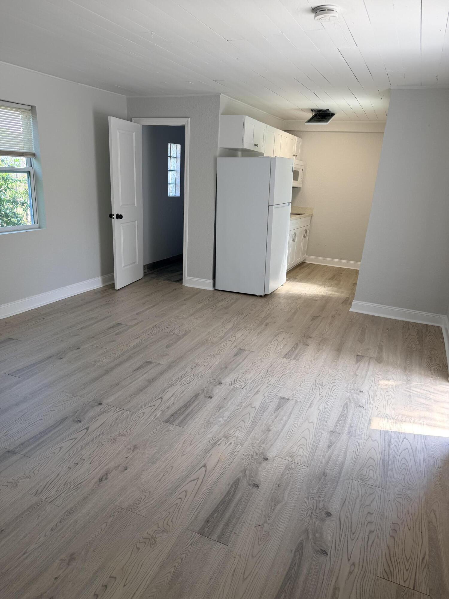 En Renta 617 54TH Street 2, West Palm Beach, FL 33407, West Palm Beach, FL 33407