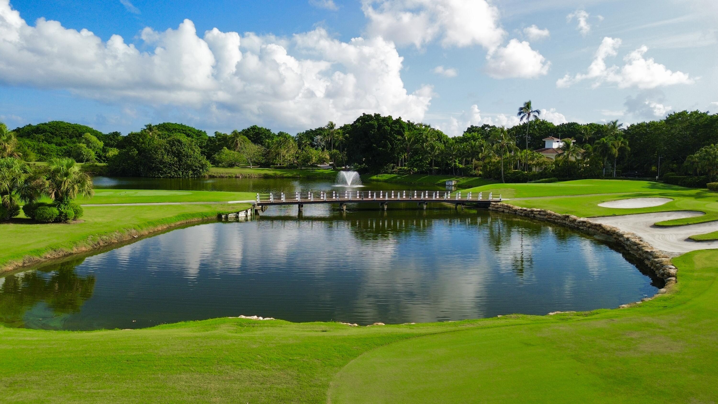 Foto de propiedad en 210 Coral Cay Terrace, Palm Beach Gardens, FL 33418 Palm Beach Gardens con MLS# 