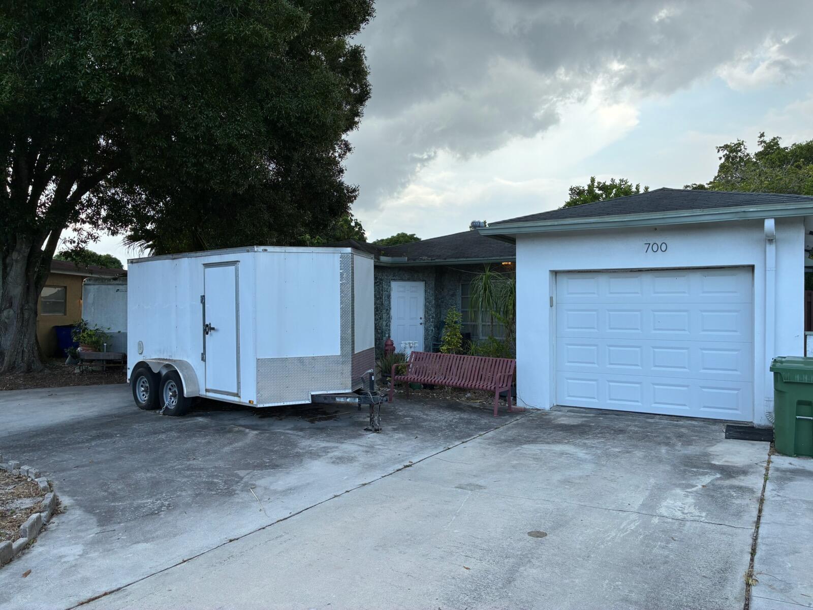 Foto de propiedad en 700 SW 50TH Avenue, Margate, FL 33068 Margate con MLS# 
