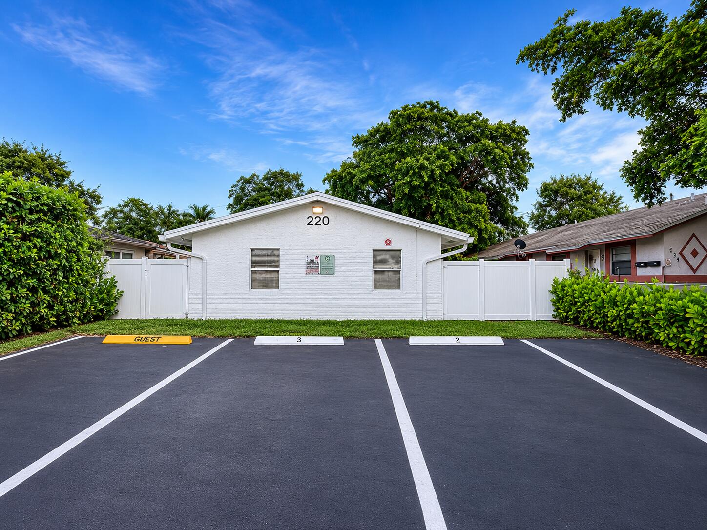 Foto de propiedad en 220 NW 12TH Court # 3, Pompano Beach, FL 33060 Pompano Beach con MLS# 