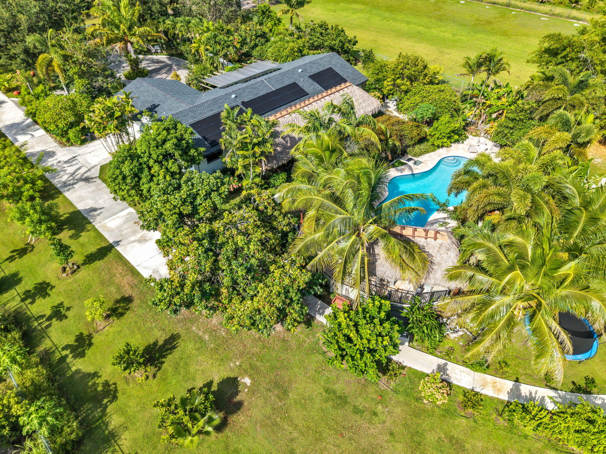 Foto de propiedad en 20790 SW 398TH Street, Homestead, FL 33034 Homestead con MLS# 