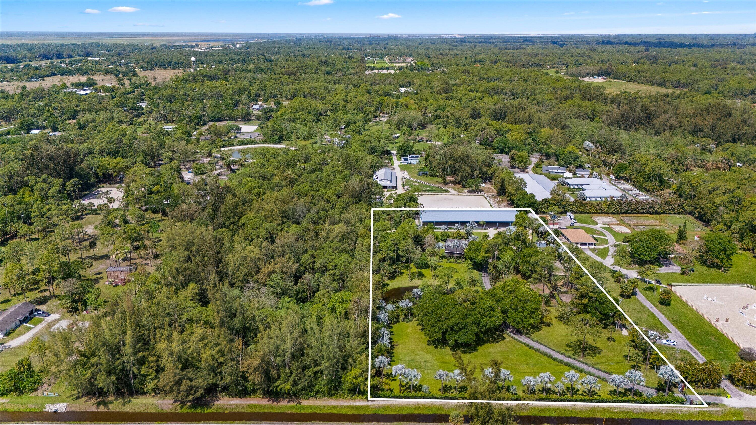 Foto de propiedad en 1037 F Road, Loxahatchee Groves, FL 33470 Loxahatchee Groves con MLS# 