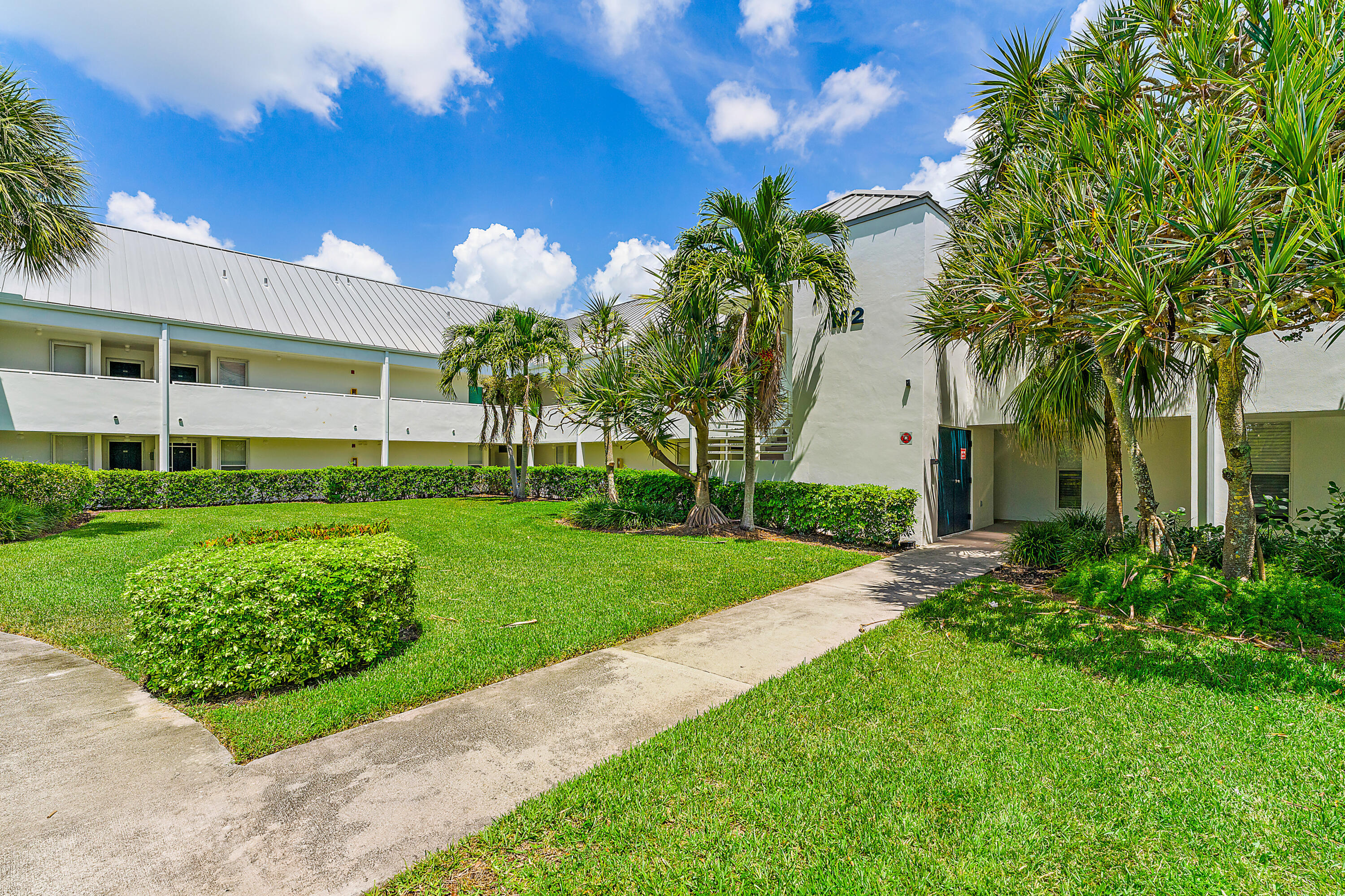 Foto de propiedad en 1605 S Us Highway 1 M2-101, Jupiter, FL 33477 Jupiter con MLS# 