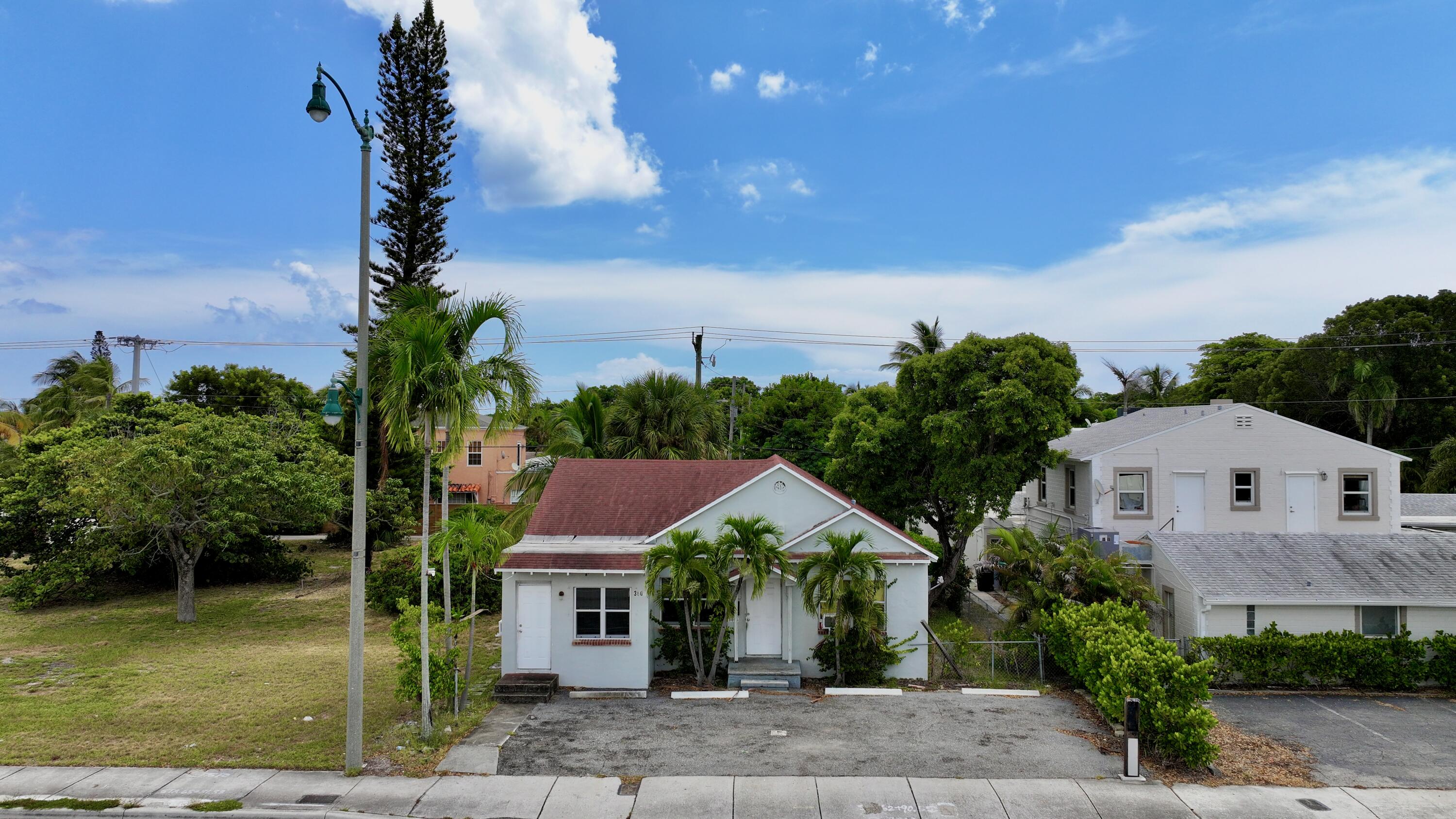En Venta 3608 Broadway Avenue, West Palm Beach, FL 33407, West Palm Beach, FL 33407