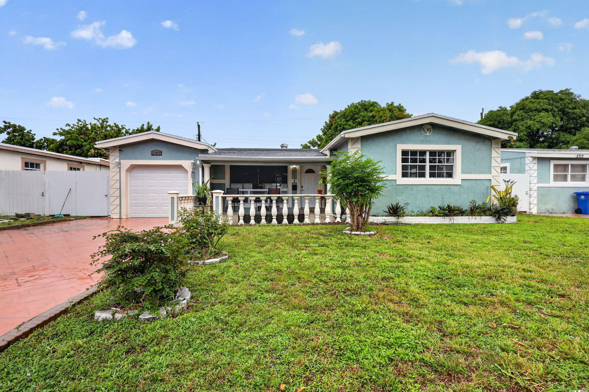 Foto de propiedad en 2707 BAHAMA Drive, Miramar, FL 33023 Miramar con MLS# 