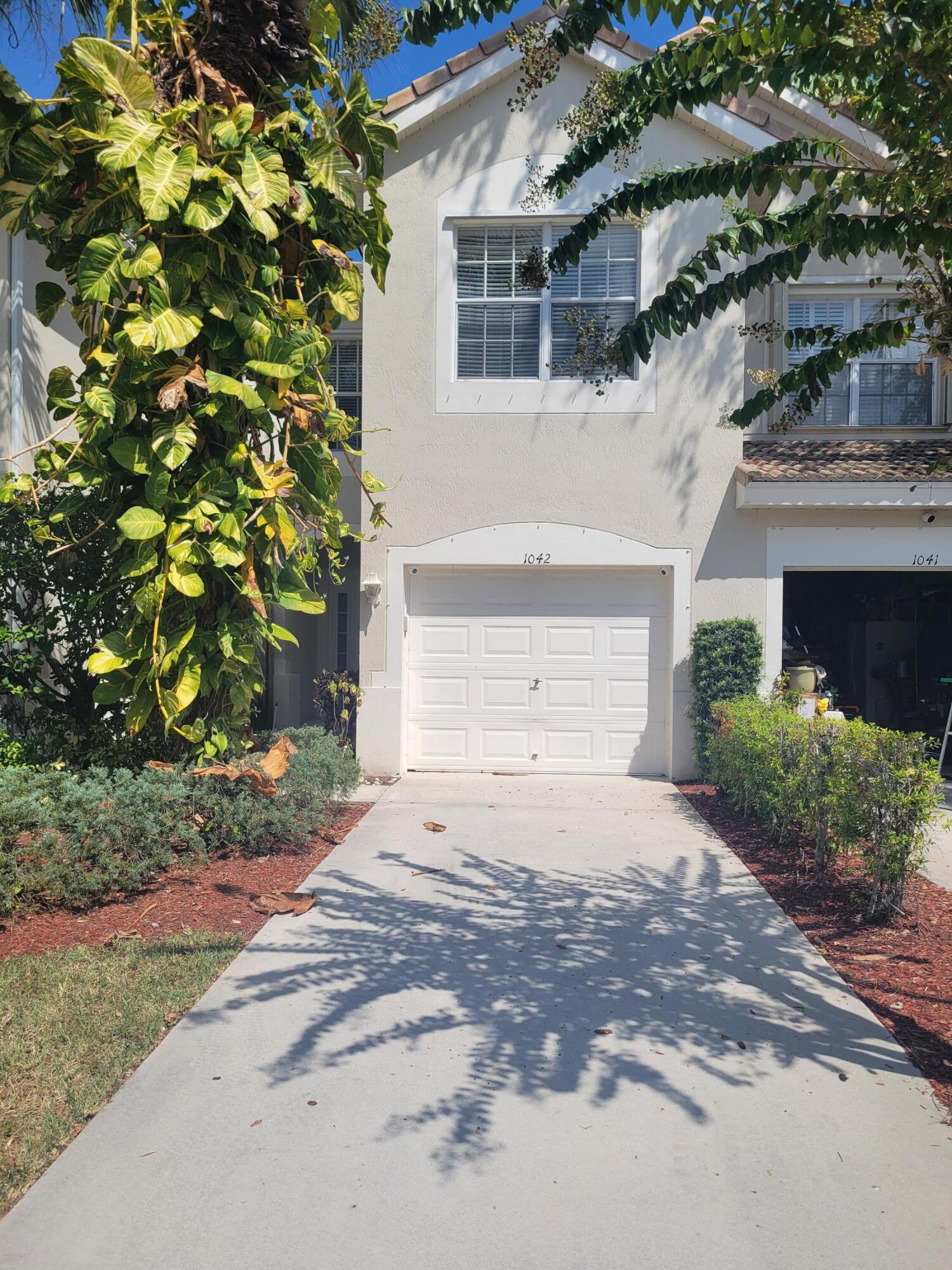 En Venta 1042 Woodfield Road, Greenacres, FL 33415, Greenacres, FL 33415