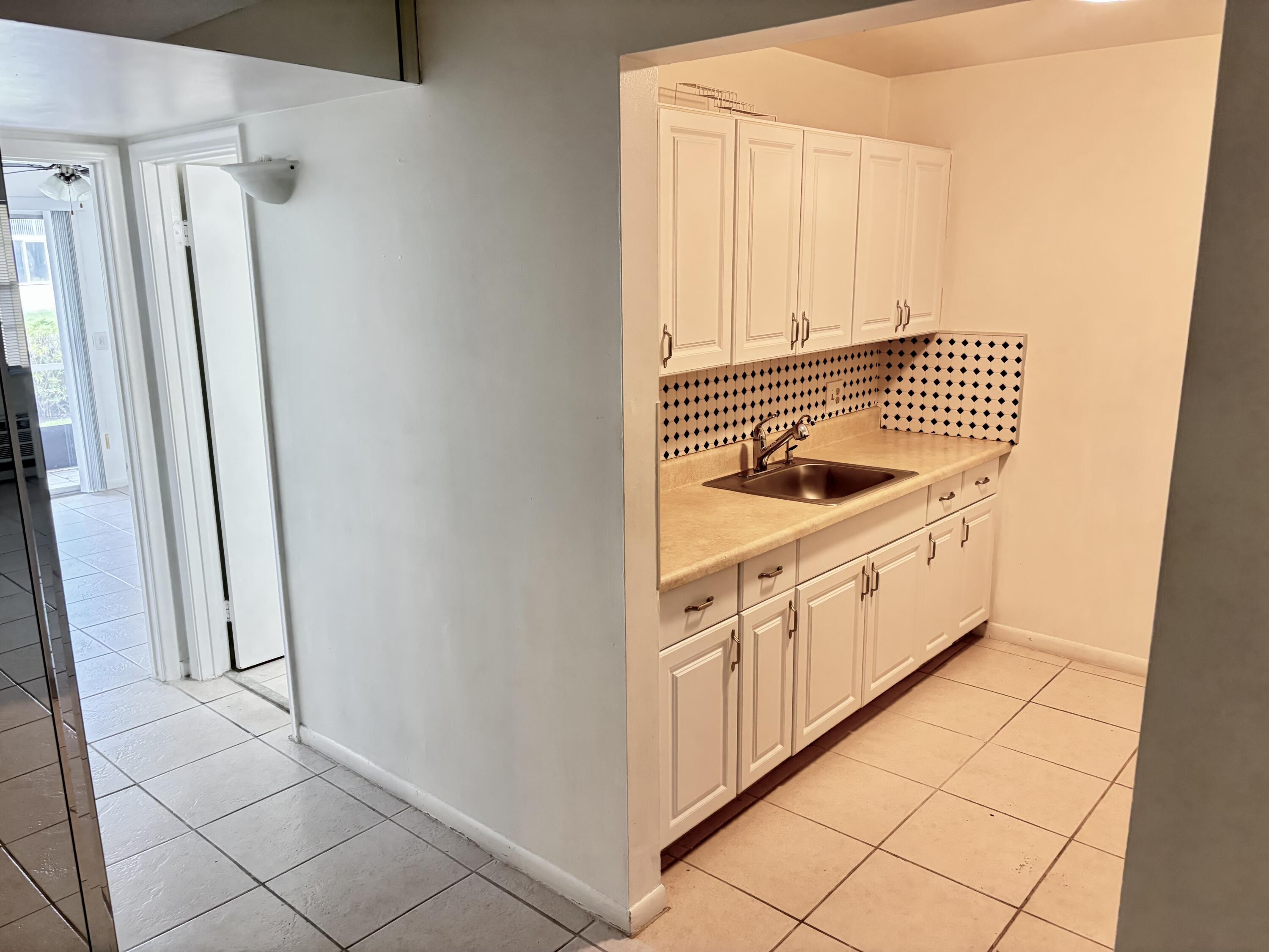 Foto de propiedad en 13350 SW 1ST Street 108P, Pembroke Pines, FL 33027 Pembroke Pines con MLS# 