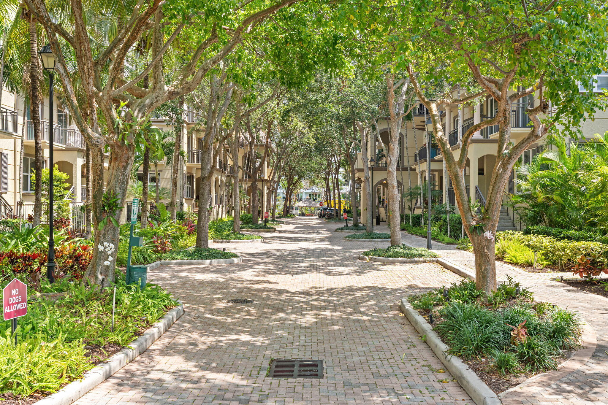 En Venta 2617 NE 14th Avenue 109, Wilton Manors, FL 33334, Wilton Manors, FL 33334