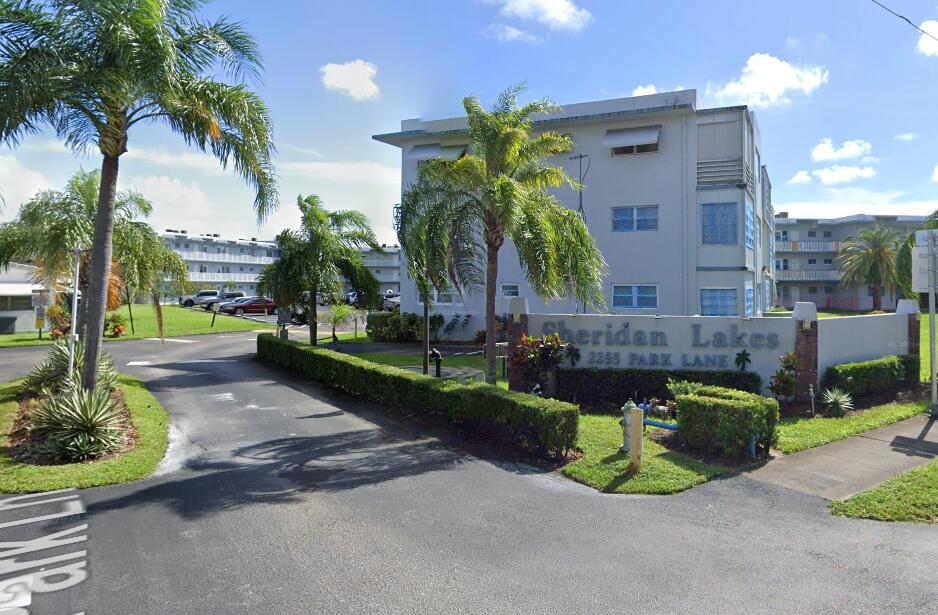 En Venta 2200 Park Lane 107, Hollywood, FL 33021, Hollywood, FL 33021