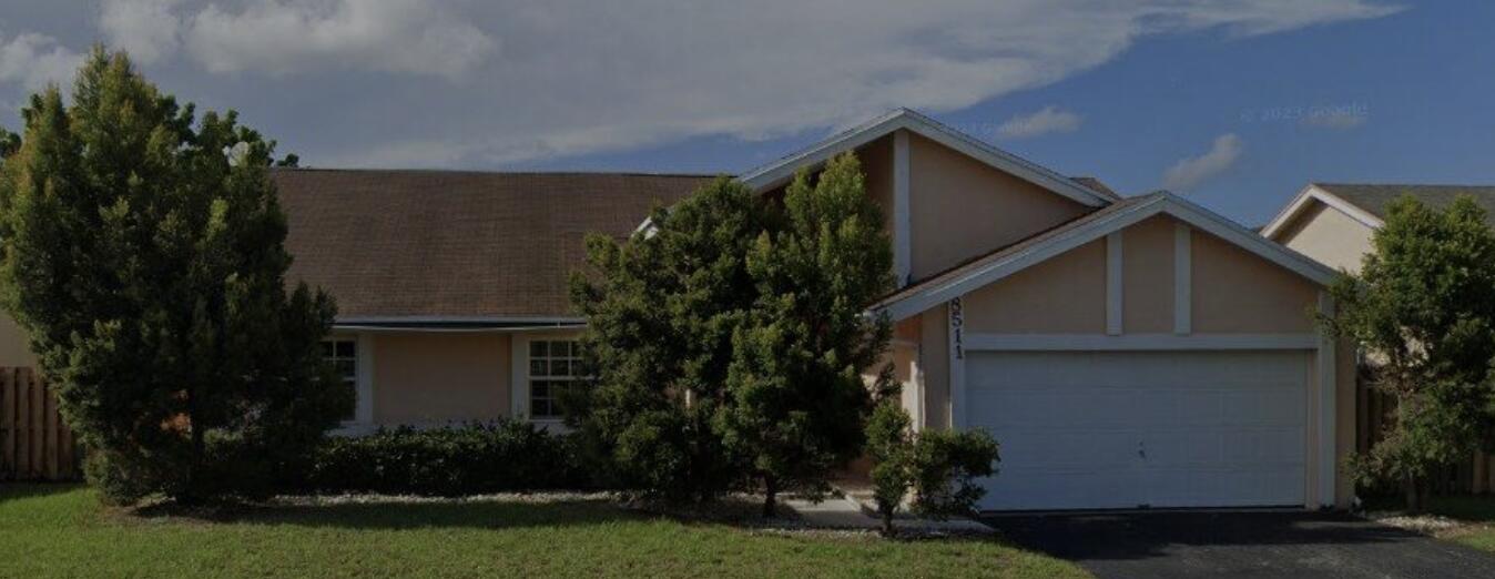 Foto de propiedad en 8511 NW 52nd Court, Lauderhill, FL 33351 Lauderhill con MLS# 