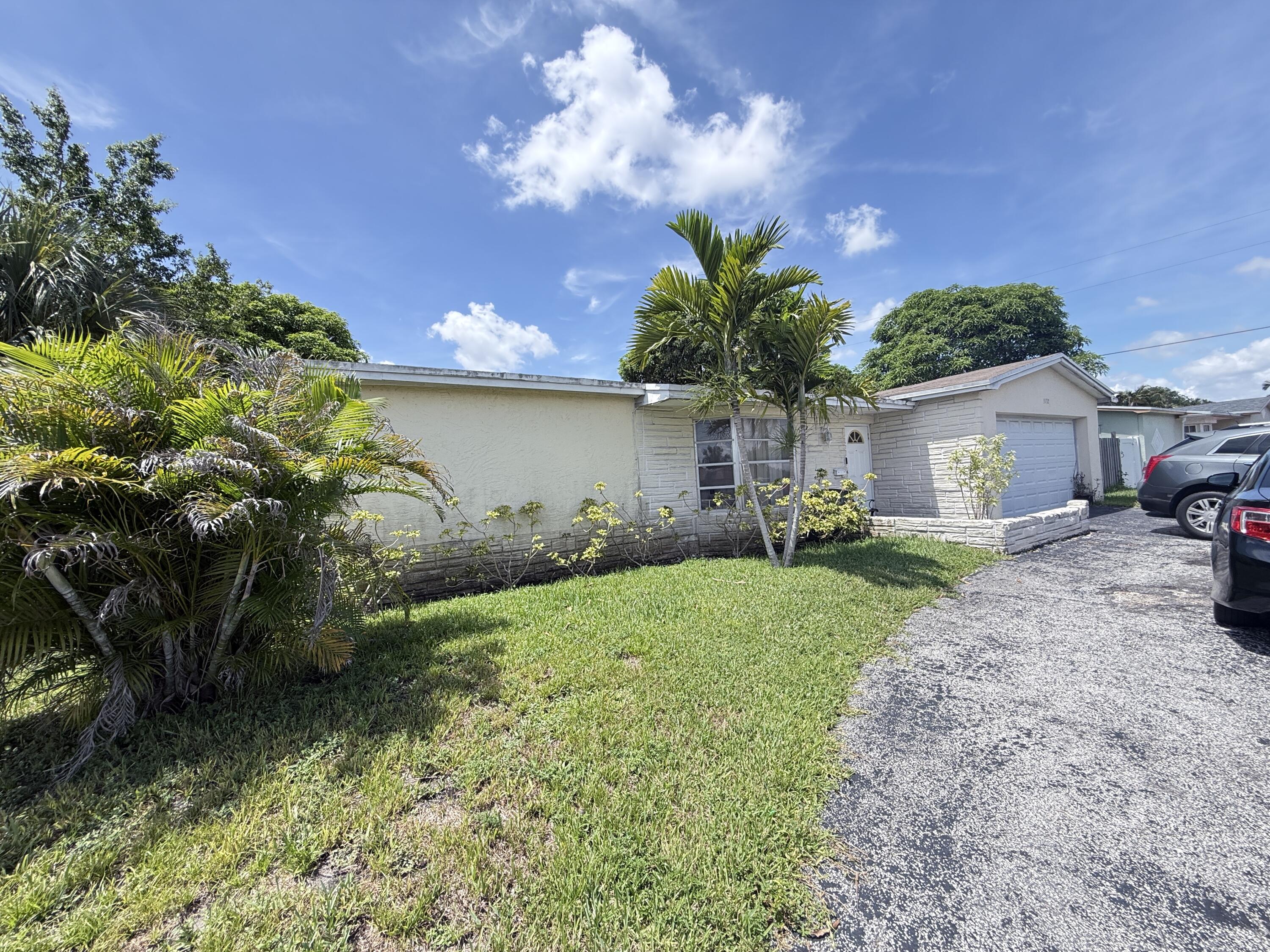 En Venta 3132 NW 39TH Court, Lauderdale Lakes, FL 33309, Lauderdale Lakes, FL 33309