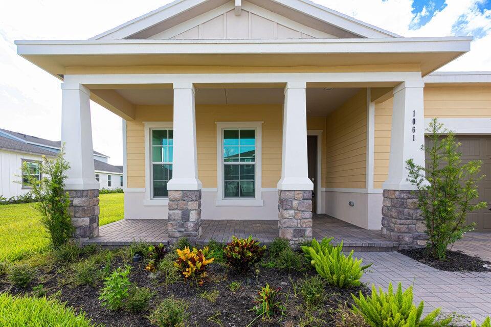 Foto de propiedad en 1061 Haywagon Trail, Loxahatchee, FL 33470 Loxahatchee con MLS# 
