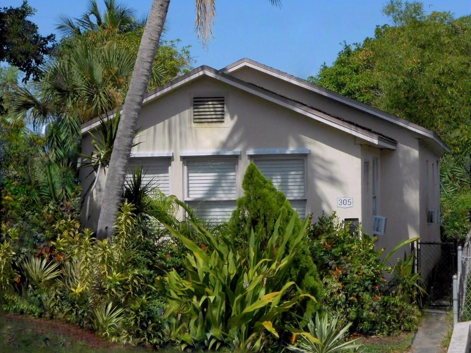 Foto de propiedad en 305 S F Street, Lake Worth Beach, FL 33460 Lake Worth Beach con MLS# 