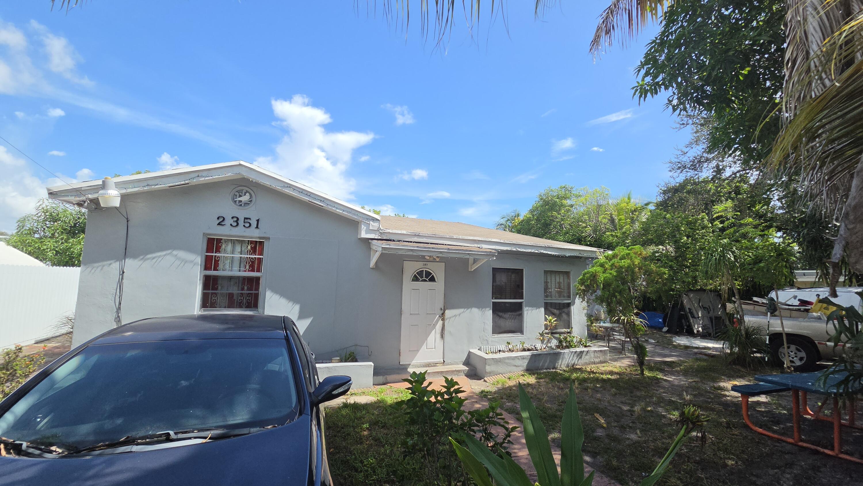 En Venta 2351 NW 104TH Terrace, Miami, FL 33147, Miami, FL 33147