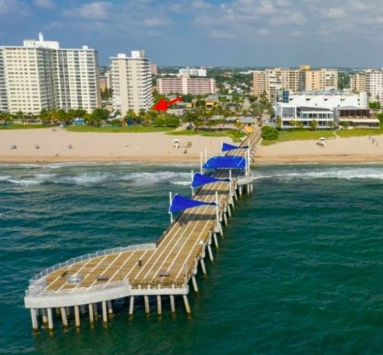 Foto de propiedad en 133 N Pompano Beach Boulevard Unit 210, Pompano Beach, FL 33062 Pompano Beach con MLS# 