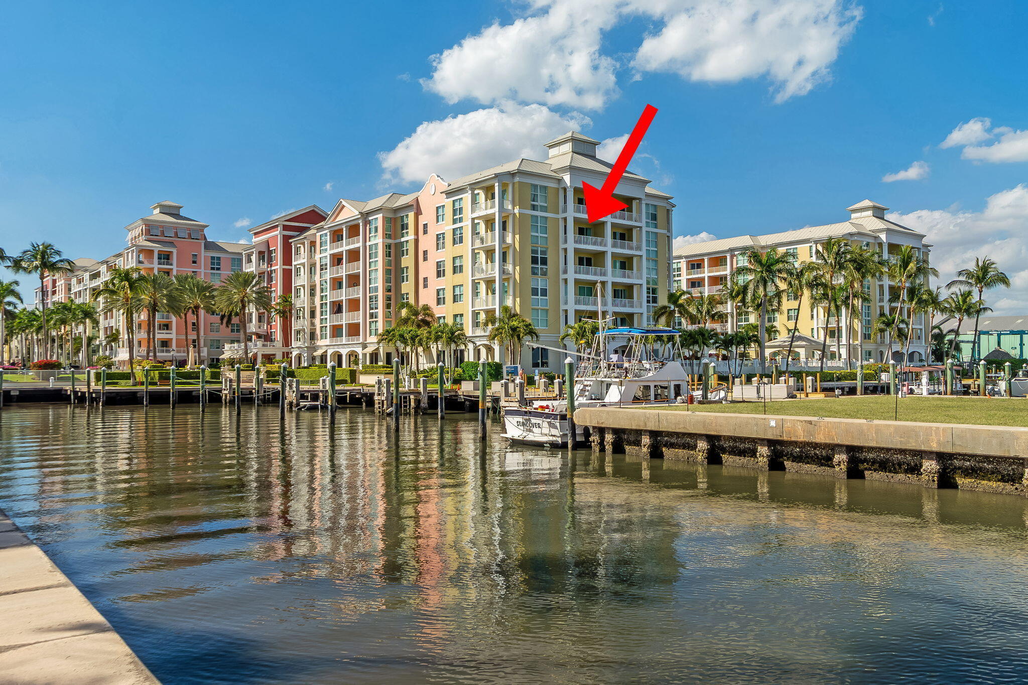 Foto de propiedad en 806 E Windward Way 524, Lantana, FL 33462 Lantana con MLS# 