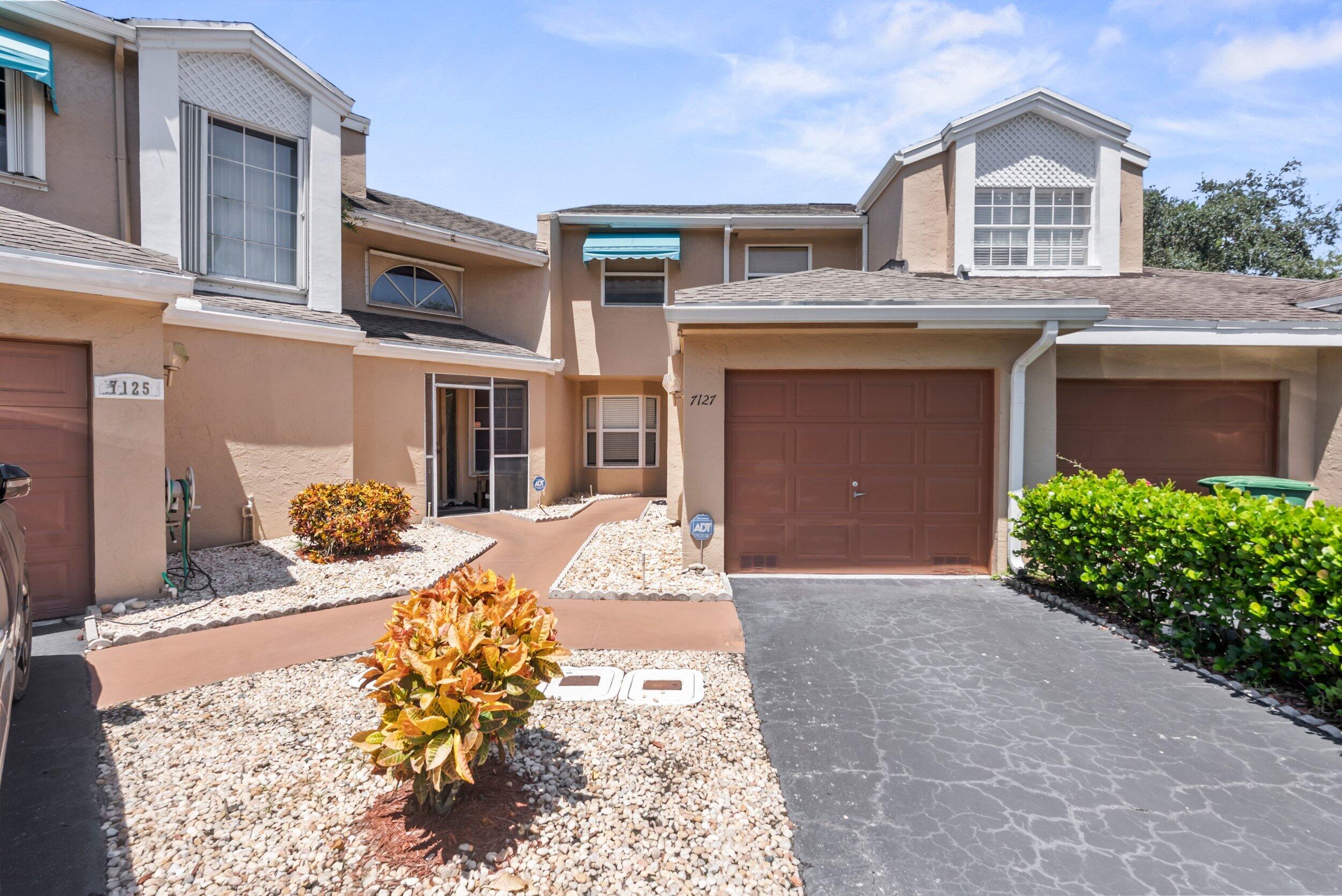 En Venta 7127 WOODMONT Way 7127, Tamarac, FL 33321, Tamarac, FL 33321