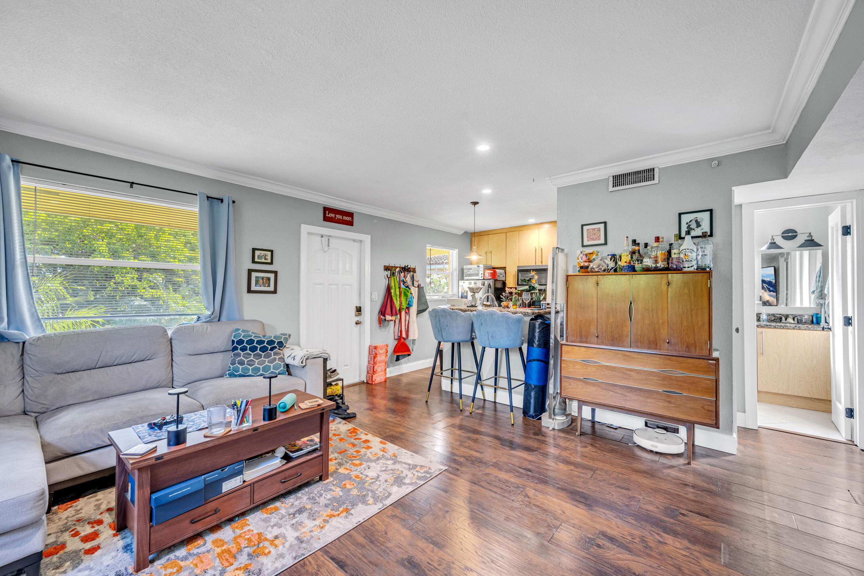 En Venta 811 NE 14th Place, Fort Lauderdale, FL 33304, Fort Lauderdale, FL 33304