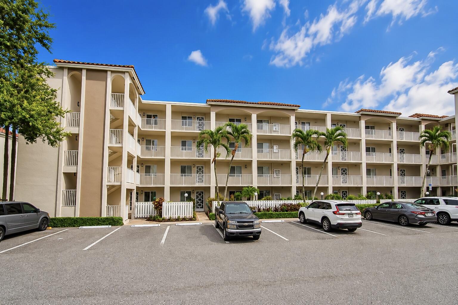 En Venta 14112 Huntington Pointe Drive 401, Delray Beach, FL 33484, Delray Beach, FL 33484